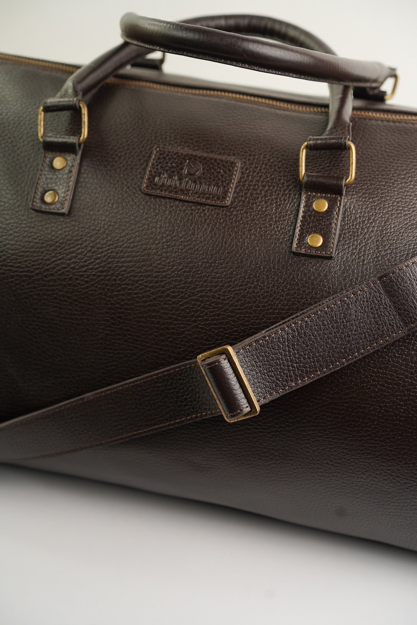 The Chase - Brown Travel Bag by Dutchman