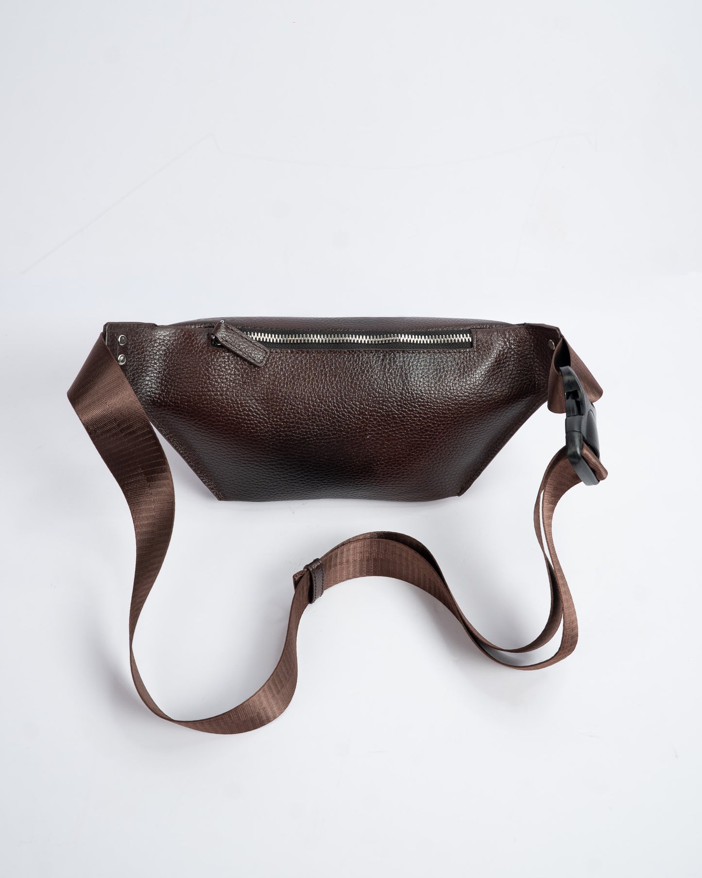 The Vault - Premium Fannypack By Dutchman ( Oxred )