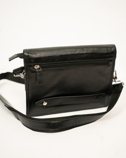 THE SHIFT SLING BAG